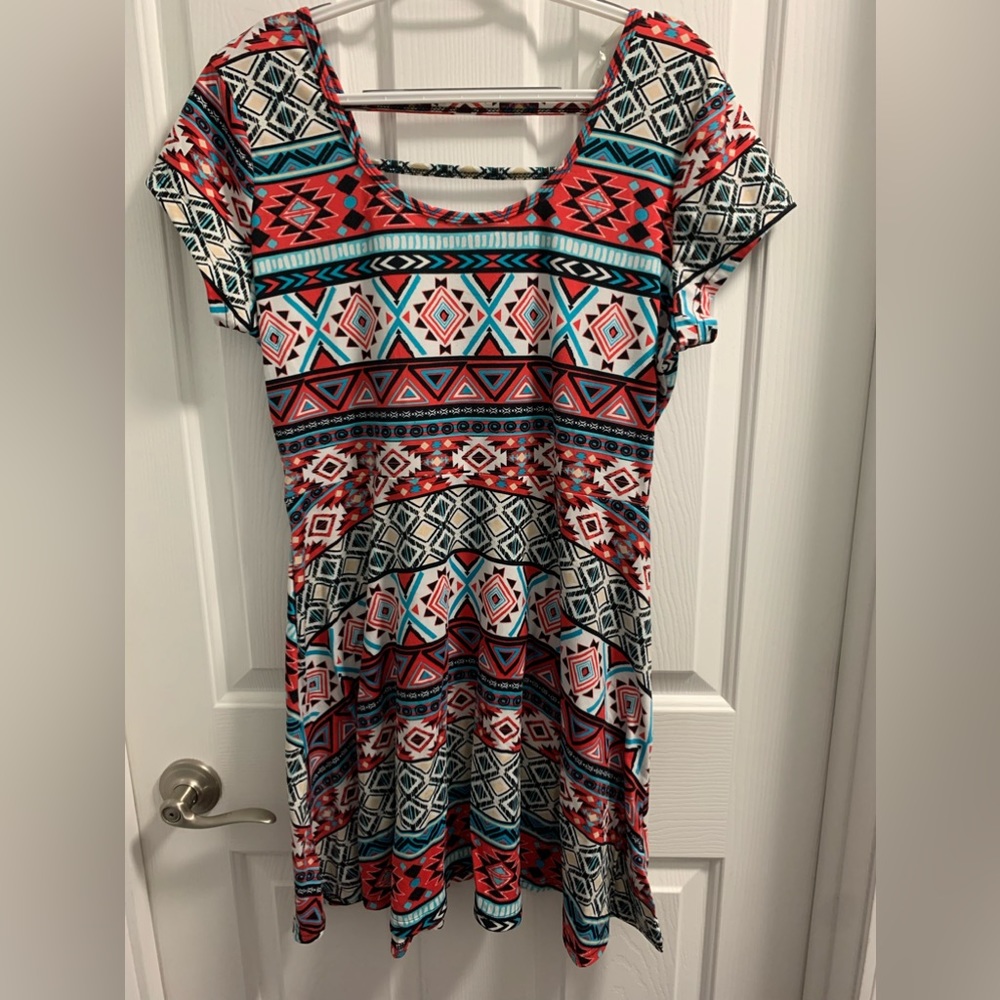 Bobbie brooks mini dress with adorable pattern and ladder style back
